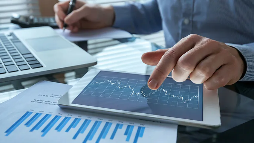 Top 5 Strategies and key Factors for Successful Future Trading